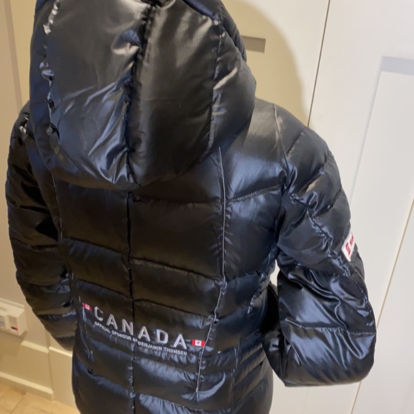 Down filled ladies black puffer size medium. Made by Spyder! - Picture 9 of 11